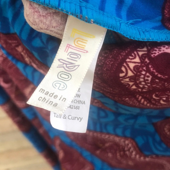 *RARE* LuLaRoe mosaic bears TC leggings - Picture 5 of 7